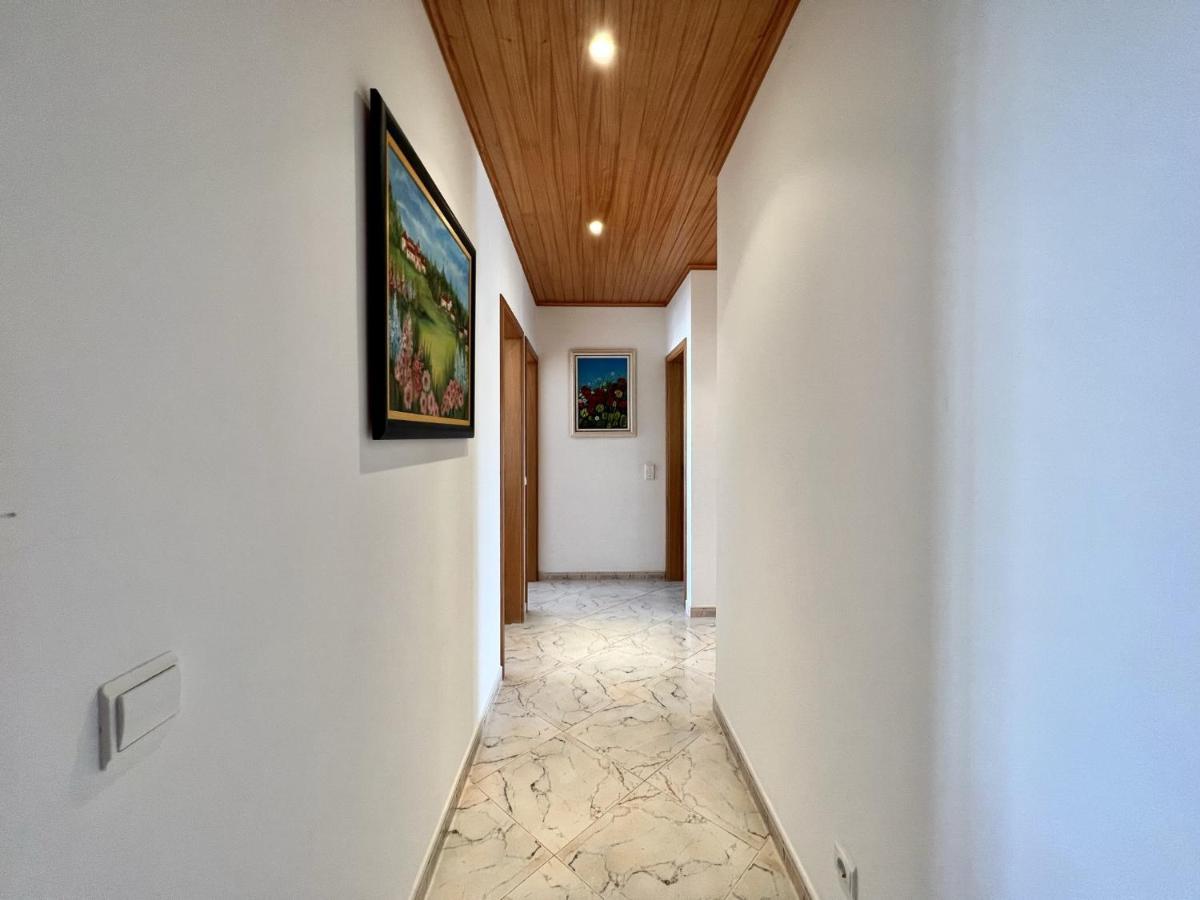 Apartamento Quarteira Elegant With Pool By Homing Exterior foto
